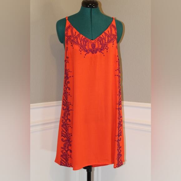 Sugar + Lips Orange Embroidered Shift Dress Sleeveless Boho Style Size Medium - Picture 1 of 7